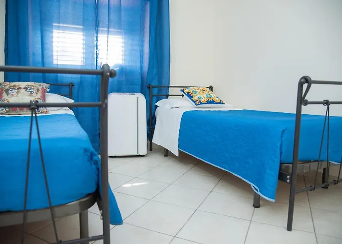 Bed & Breakfast Vicolo Iv 4*