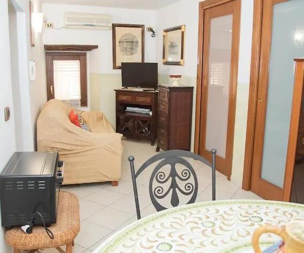 Vicolo Iv Bed & Breakfast 4*