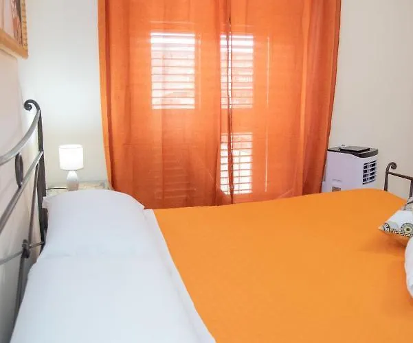 Vicolo Iv Bed & Breakfast Syracuse