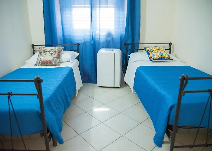 Vicolo Iv Bed & Breakfast 4*