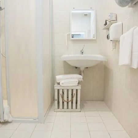 Vicolo Iv Oda ve Kahvaltı Siraküza