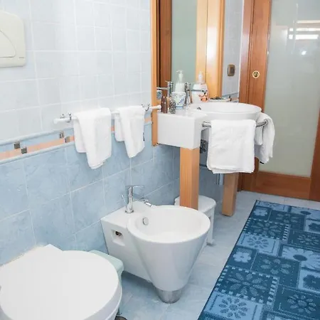 Oda ve Kahvaltı Vicolo Iv 4*