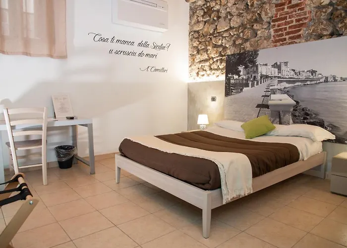 Vicolo Iv ベッド・アンド・ブレックファスト シラクーサ