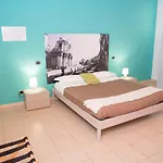 Vicolo Iv Bed & Breakfast 4*