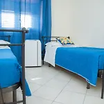 Bed & Breakfast Vicolo Iv 4*