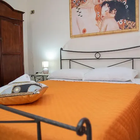 Vicolo Iv 4* Syracuse