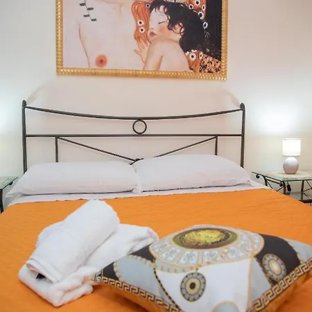 Bed & Breakfast Vicolo Iv 4*